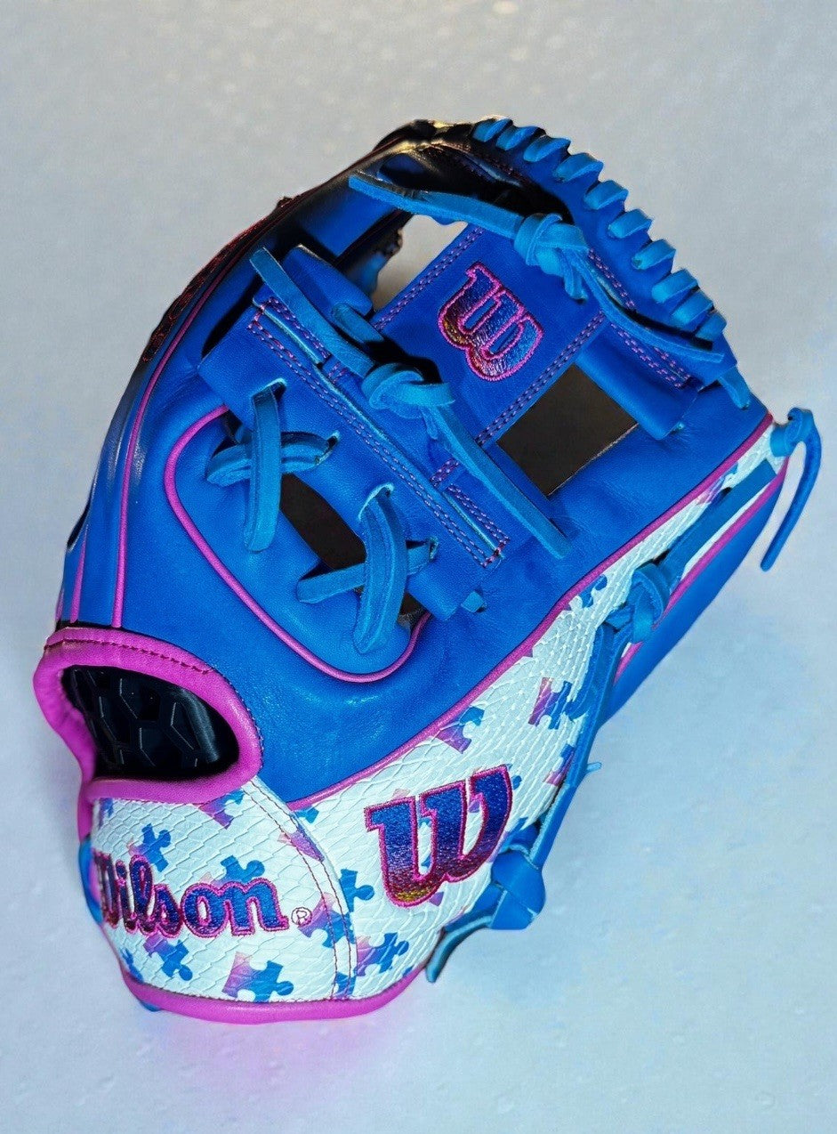 2025 Wilson Love The Moment A2000 DP15 11.5" Autism Infield Baseball Glove