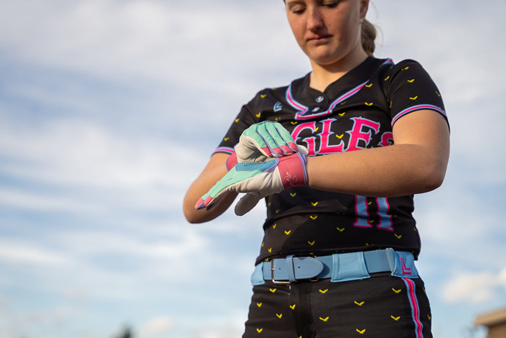 Jessica Mendoza Signature Series