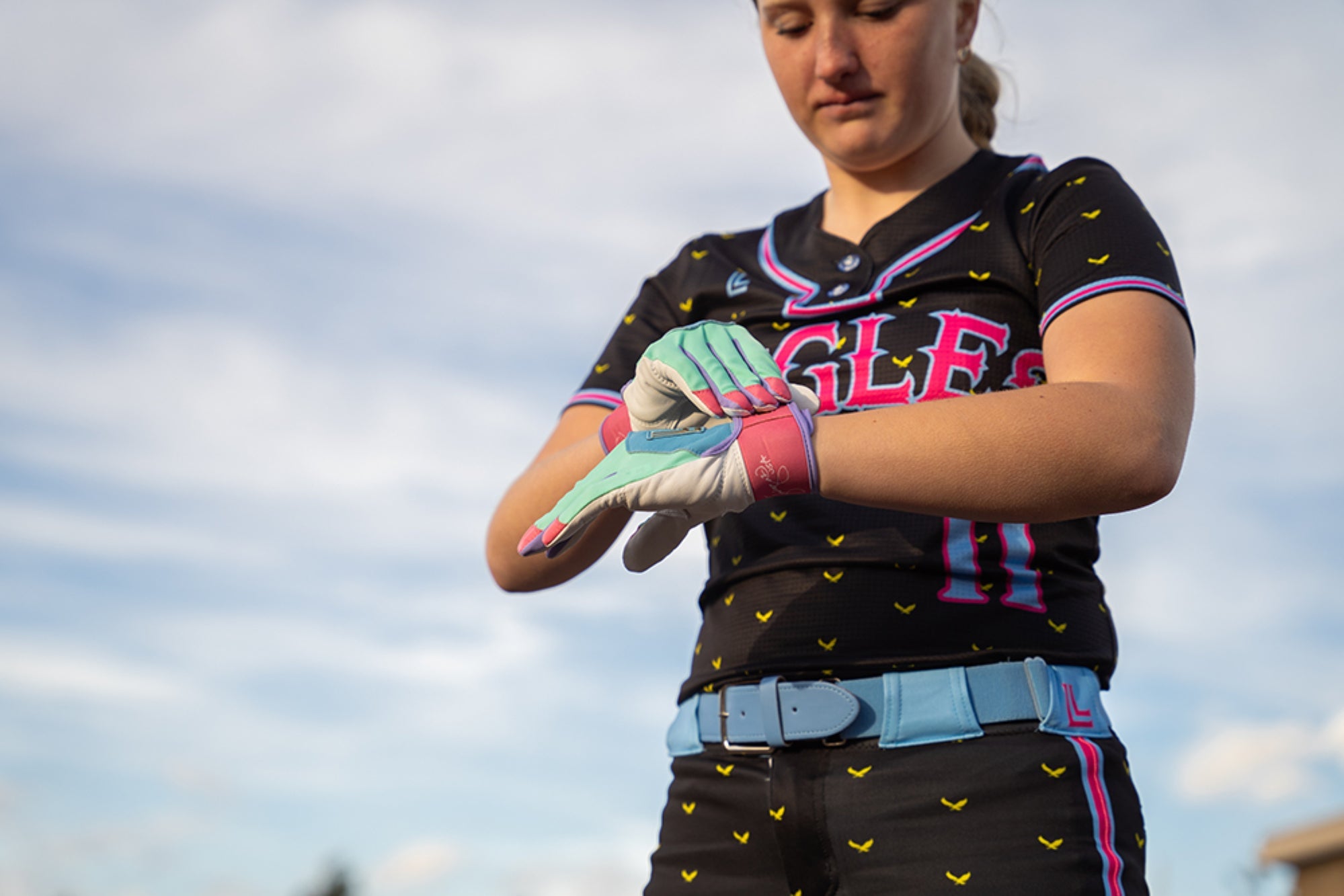Jessica Mendoza Signature Series