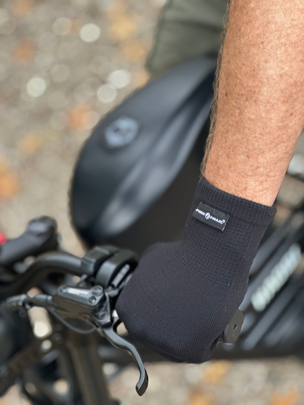 Pike Trail Water Resistance Seamless Gloves