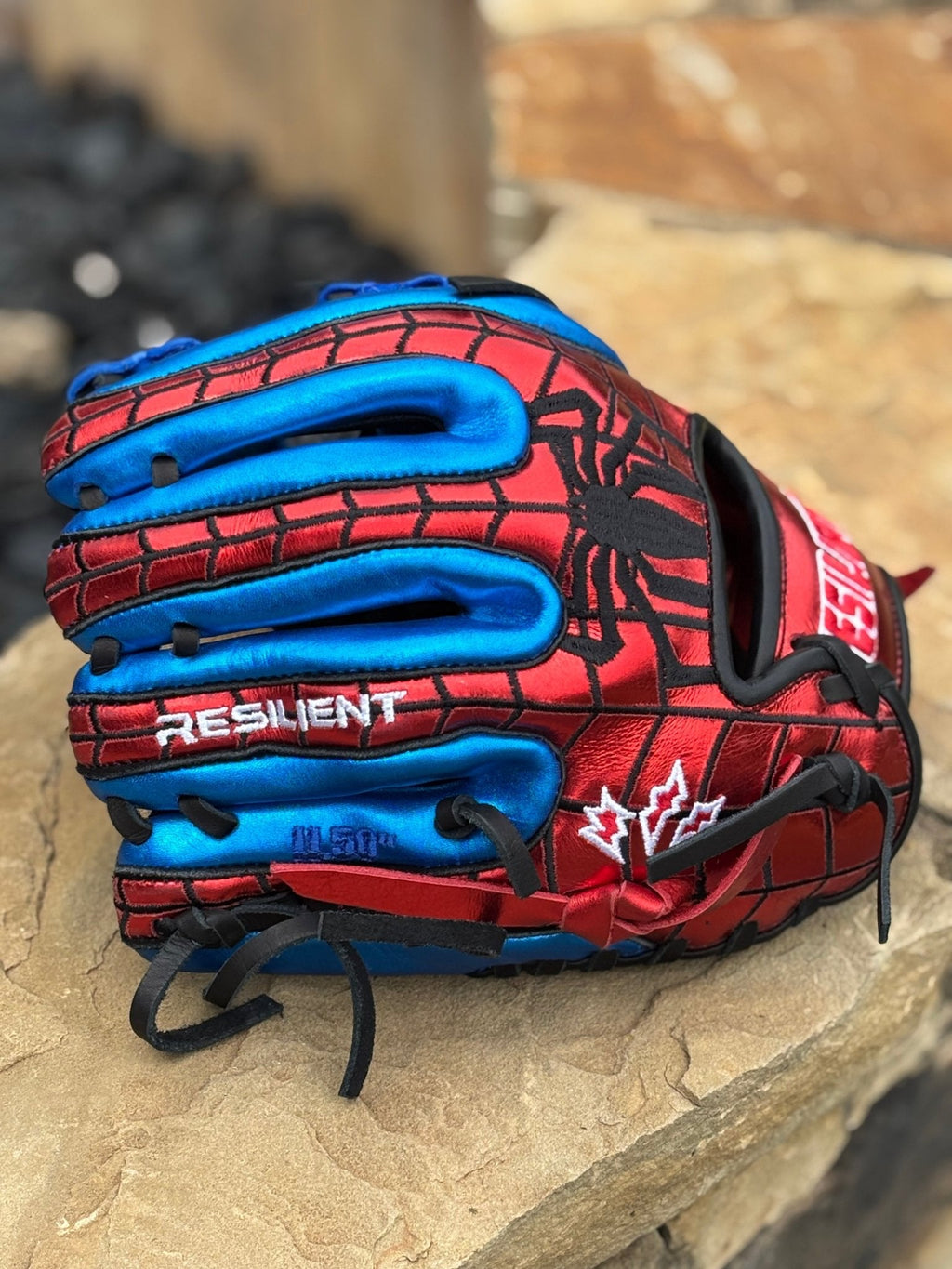 Relic MXT Series - Spidey Youth Baseball Glove